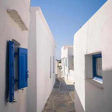 Giamaki Hotel *